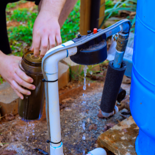 Proč smrdí dešťová voda v nádrži (a jak problém vyřešit)2